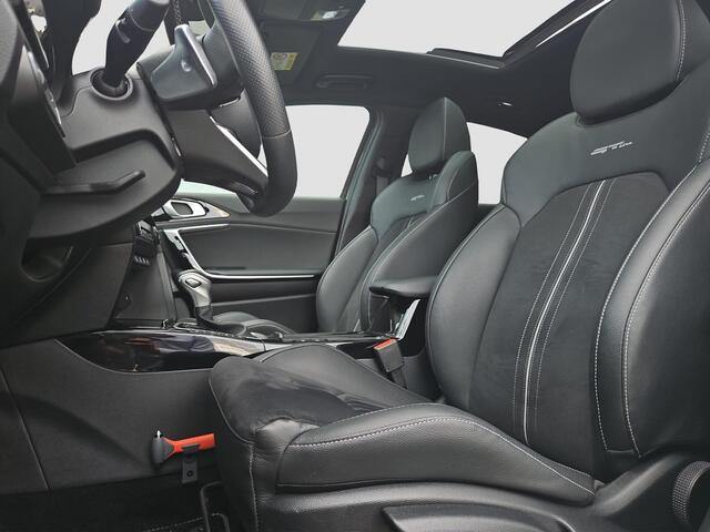 KIA CEE D Ceed 1.5 T-GDi GT-Line | Automaat | Dodehoek assist. | LED | Sportstuur | Stoel- en Stuurverwarming | Schuif/Kanteldak |
