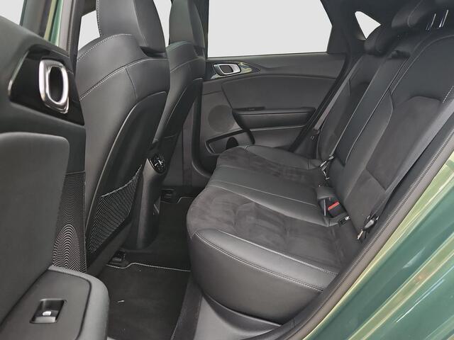 KIA CEE D Ceed 1.5 T-GDi GT-Line | Automaat | Dodehoek assist. | LED | Sportstuur | Stoel- en Stuurverwarming | Schuif/Kanteldak |