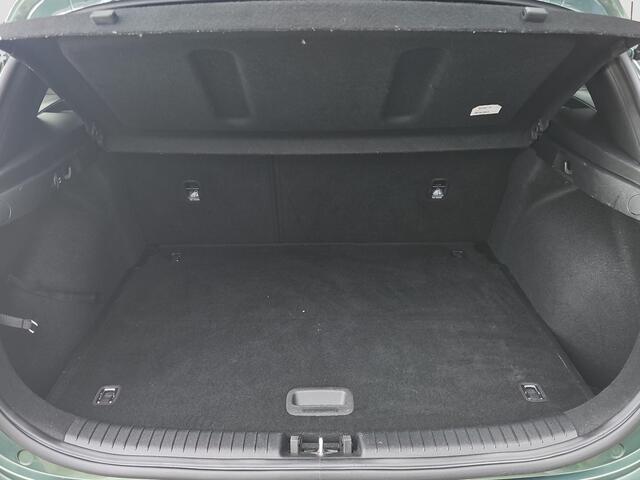 KIA CEE D Ceed 1.5 T-GDi GT-Line | Automaat | Dodehoek assist. | LED | Sportstuur | Stoel- en Stuurverwarming | Schuif/Kanteldak |