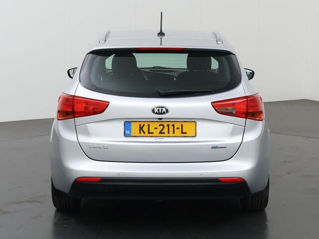 KIA CEE D cee'd Sportswagon 1.6 GDI First Edition | Navigatiesysteem | Achteruitrijcamera | Cruise Control | Airco | Bluetooth |