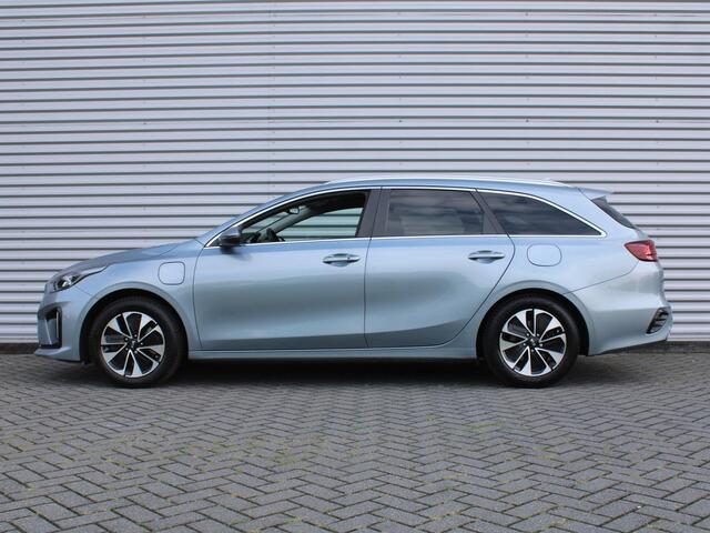 KIA CEE D Ceed Sportswagon 1.6 GDI PHEV DynamicPlusLine | Trekhaak | Stuur-/stoelverwarming | Camera | Cruise adapt. | Clima | 16" LM | LED | Navi |
