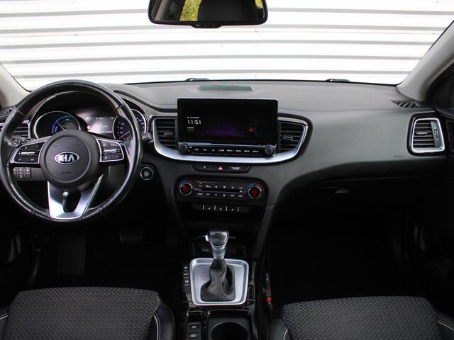 KIA CEE D Ceed Sportswagon 1.6 GDI PHEV DynamicPlusLine | Trekhaak | Stuur-/stoelverwarming | Camera | Cruise adapt. | Clima | 16" LM | LED | Navi |