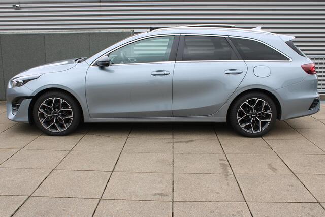 KIA CEE D Ceed Sportswagon 1.5 T-GDi GT-PlusLine Navigatie / Camera / Schuifdak