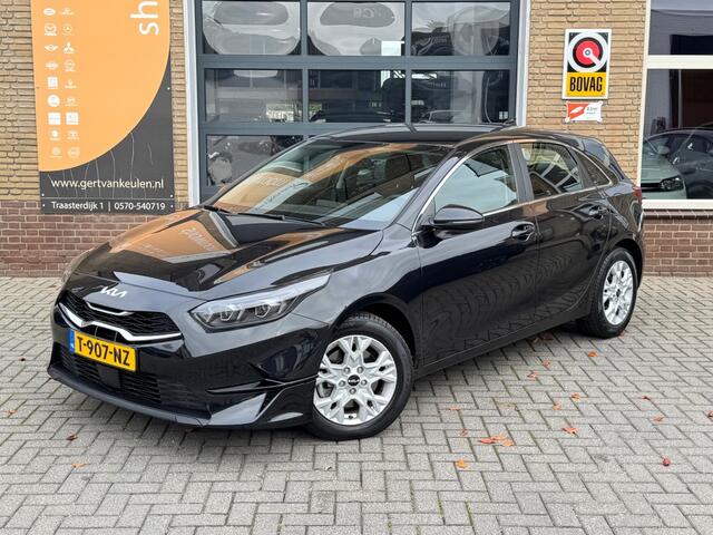 KIA CEE D 1.0 T-GDI 120PK DYNAMICLINE 5-DEURS/NAVI/CARPLAY/NL-AUTO/1E EIG.