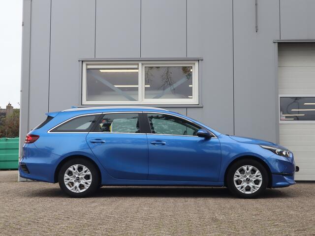 KIA CEE D Ceed Sportswagon 1.5 T-GDi MHEV DynamicLine / Camera / Trekhaak File assistent