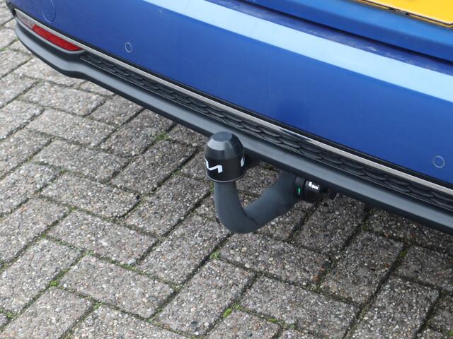 KIA CEE D Ceed Sportswagon 1.5 T-GDi MHEV DynamicLine / Camera / Trekhaak File assistent