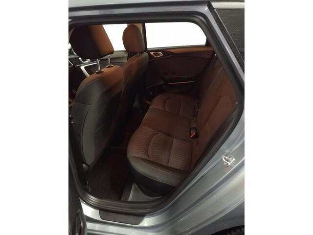 KIA CEE D Ceed Sportswagon 1.0 T-GDi DynamicLine ECC/CAMERA/APPLE/CRUISE/120PK