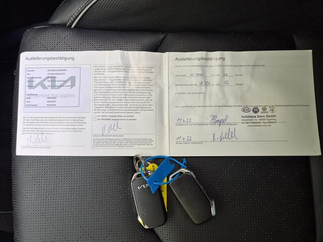 KIA CEE D Ceed Sportswagon 1.6 GDI PHEV Plug-in ExecutiveLine Automaat / Lederen Bekleding / Apple Carplay Android Auto / 100% SOH / Adaptief CC / Stoel-, Stuur en achterbankverwarming / Achteruitrijcamera / Elektrische achterklep / Trekgewicht 1300 kg / Stoelventi