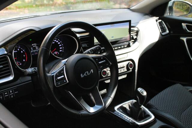KIA CEE D Ceed Sportswagon 1.5 T-GDi DynamicPlusLine | Camera | ACC