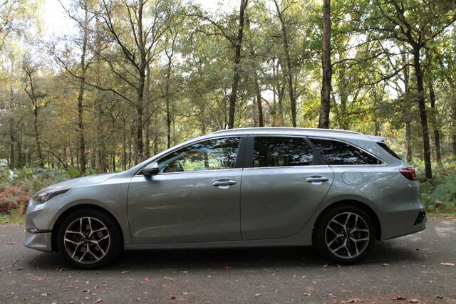 KIA CEE D Ceed Sportswagon 1.5 T-GDi DynamicPlusLine | Camera | ACC