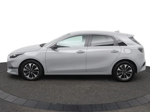 KIA CEE D Ceed 1.0 T-GDi MHEV Design Edition Automaat - Digital Dashboard - Stoel-/stuurverwarming - Apple CarPlay/Android Auto - Navigatie - Fabrieksgarantie tot 04-2032
