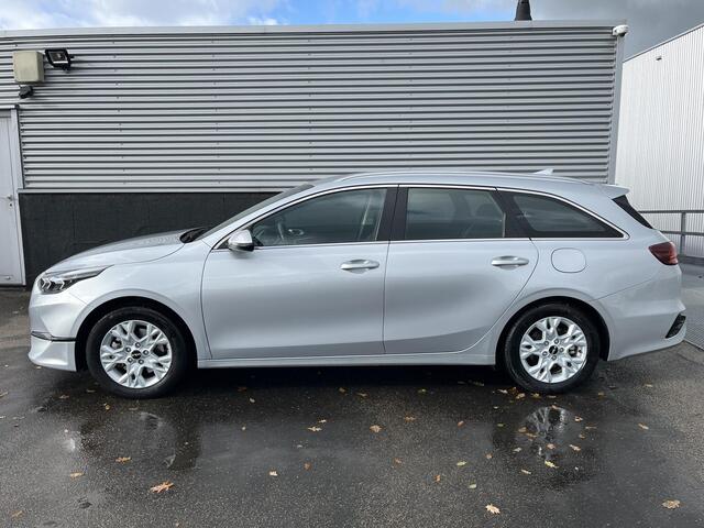KIA CEE D Ceed Sportswagon 1.5 T-GDi DynamicLine Trekhaak, navigatie Apple CarPlay/Android Auto, parkeersensoren v&a, cruise control, 1e eign. BTW-auto