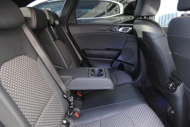 KIA CEE D 1.0 T-GDi DynamicL.// APPLE CARPLAY!