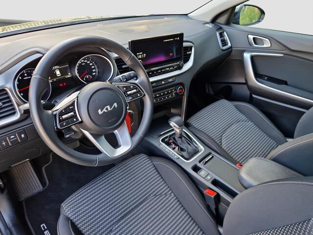 KIA CEE D Ceed Sportswagon 1.5 T-GDi DynamicLine | Navi | Camera | Clima | PDC | Cruise |