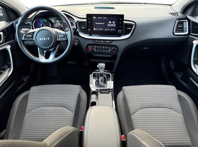 KIA CEE D 1.6 GDI PHEV DynamicLine I Carplay I Keyless I Camera
