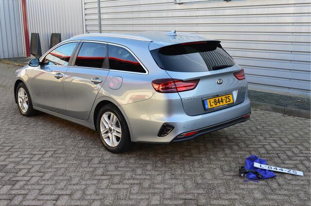 KIA CEE D Ceed Sportswagon 1.0 T-GDi DynamicPlusLine O.a: Afn. Haak, ACC, Camera, Stoel+stuurverw, Etc. All-in prijs!