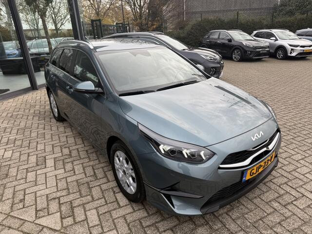 KIA CEE D 1.0 T-GDi DynamicPlusLine Navi + Camera - ZEER COMPLEET
