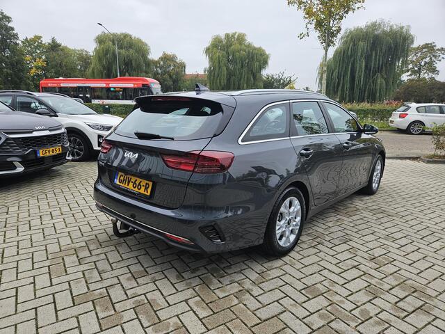 KIA CEE D Ceed Sportswagon 1.5 T-GDi DynamicLine Trekhaak|Nav|Lmv