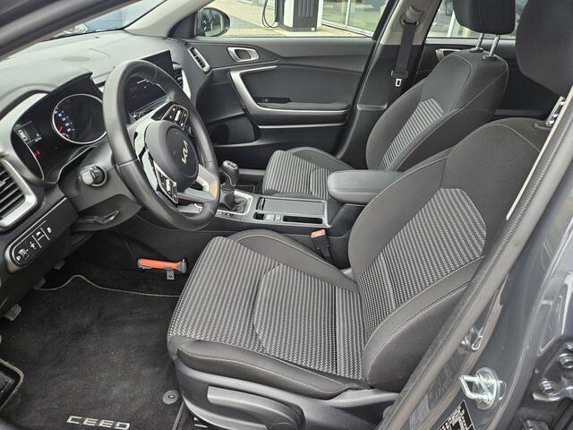 KIA CEE D Ceed Sportswagon 1.5 T-GDi DynamicLine Trekhaak|Nav|Lmv