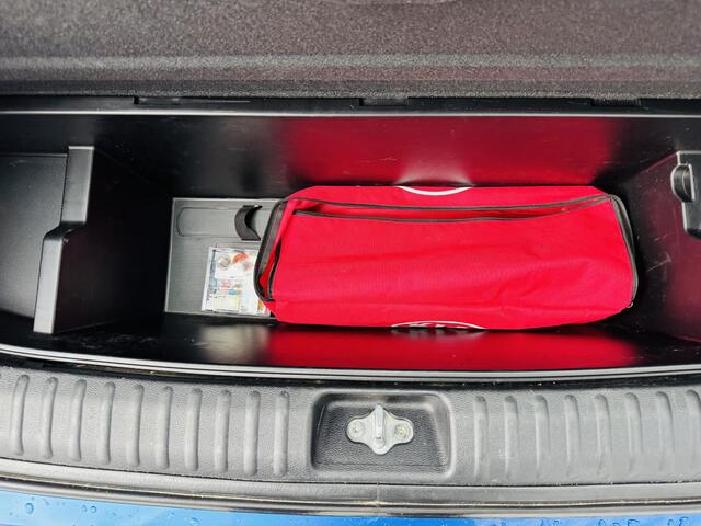 KIA CEE D Ceed Sportswagon 1.0 T-GDi DynamicLine Navi | Clima | Cruise | Camera