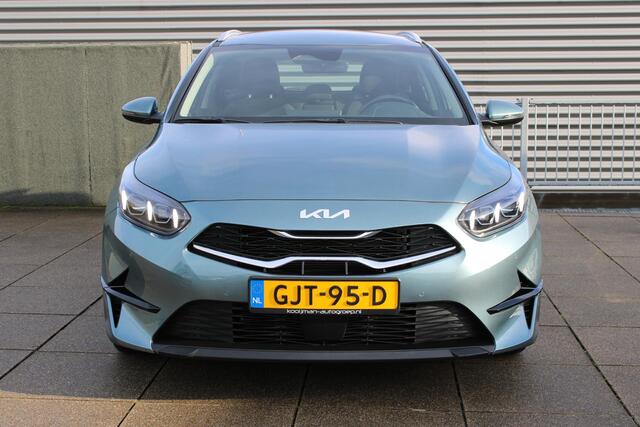 KIA CEE D Ceed Sportswagon 1.5 T-GDi DynamicLine Navigatie / Camera / Trekhaak