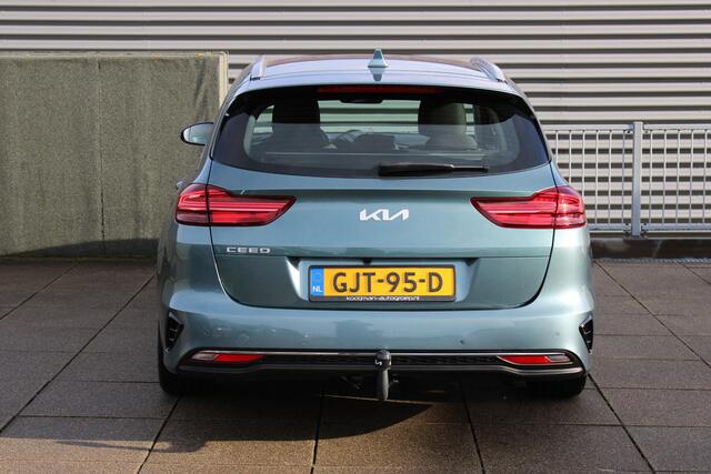 KIA CEE D Ceed Sportswagon 1.5 T-GDi DynamicLine Navigatie / Camera / Trekhaak