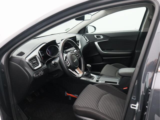 KIA CEE D Ceed Sportswagon 1.5 T-GDi DynamicLine/ lage km/ zeer mooi!
