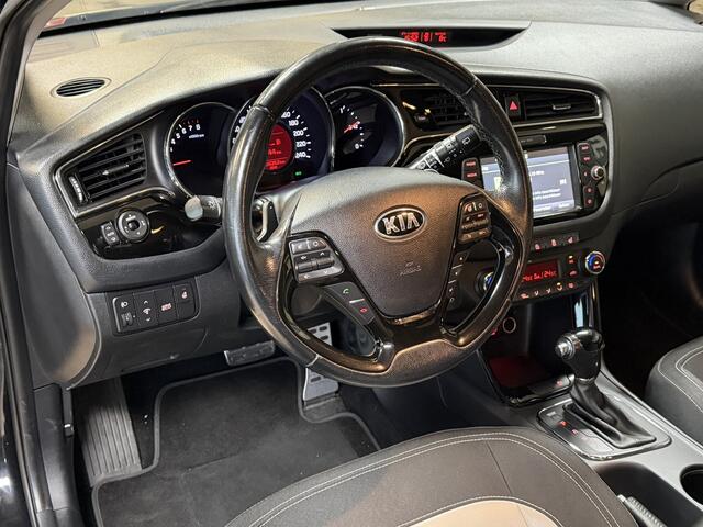 KIA CEE D cee'd Sportswagon 1.6 GDI AUT DynamicLine | Navi | Stoel & Stuur verwarming | Camera | PDC V+A | 16" | Keurig netjes onderhouden!