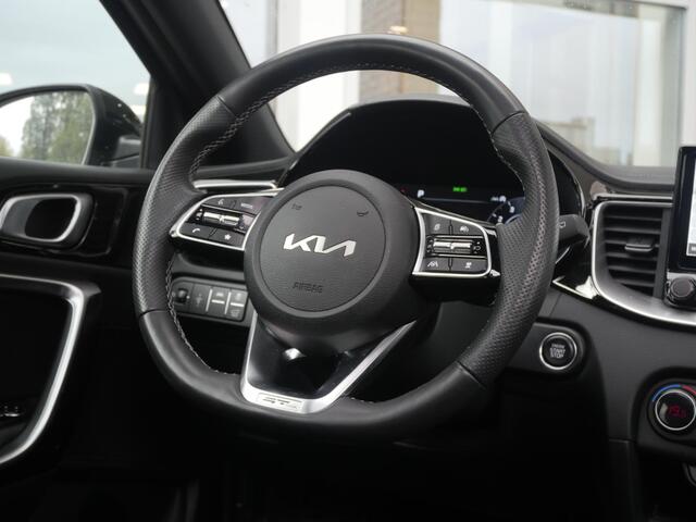 KIA CEE D Ceed Sportswagon 1.5 T-GDi GT-Line | Cruise | Clima | Camera | Pano | navi | Stoel-stuurverwarming |