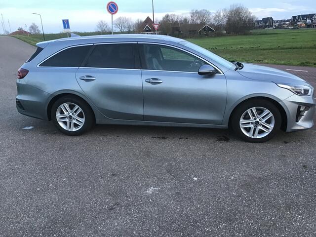 KIA CEE D Ceed Sportswagon 1.0 T-GDi DynamicPlusLine Bj2018 station btw apk september2026
