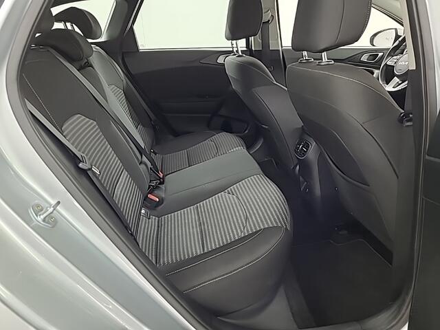 KIA CEE D Ceed Sportswagon 1.0 T-GDi MHEV AUT! 1e Eig NL auto! Camera! Carplay! VERWACHT!