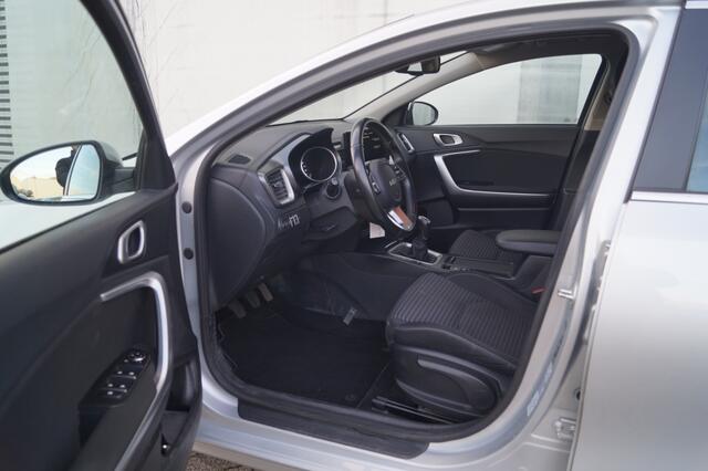 KIA CEE D SW 1.0 T-GDi DynamicLine -NAVI-ECC-CAM-TREKHAAK-