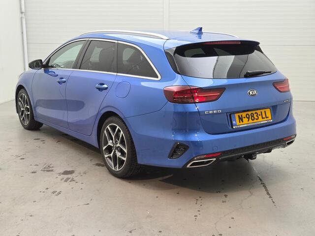 KIA CEE D Ceed Sportswagon 1.5 T-GDi MHEV GT-Line Edition | Trekhaak afneembaar | Adaptive cruise control | Stoelverwarming | Stuurwielverwarming | JBL Speakers | Camera