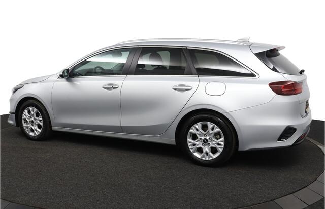 KIA CEE D Ceed Sportswagon 1.5 T-GDi DynamicPlusLine Apple Carplay/Android Auto - Cruise Control - Dodehoekdetectie - Navigatie - Stuur/Stoelverwarming - Fabrieksgarantie tot 09-2031
