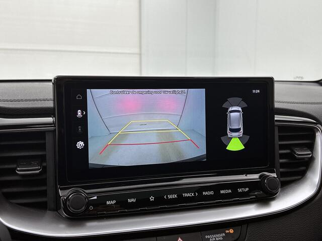 KIA CEE D Ceed Sportswagon 1.5 T-GDi GT-Line / Panoramisch dak / Sportstoelen / Adaptieve cruise