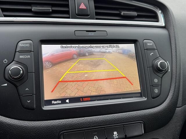 KIA CEE D cee'd Sportswagon 1.0 T-GDi Design Edition | Achteruitrijcamera | Cruise control | Navigatie