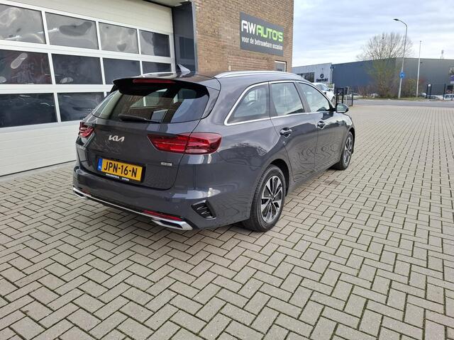 KIA CEE D Ceed Sportswagon 1.6 GDI PHEV DynamicPlusLine