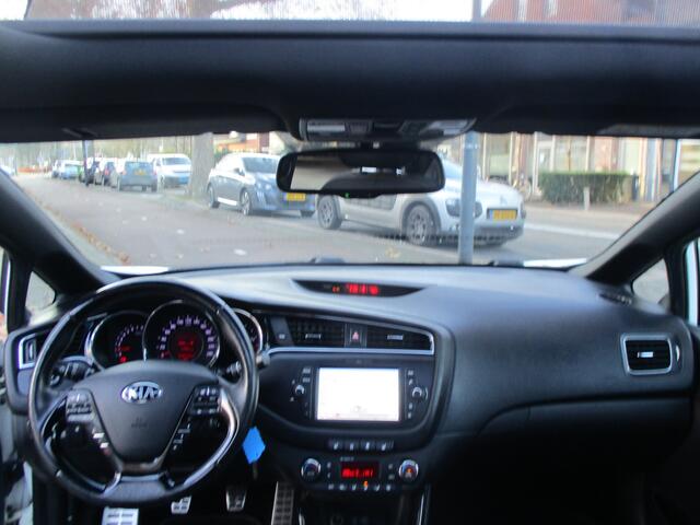 KIA CEE D cee'd Sportswagon 1.0 T-GDi GT-Line Summer Edition / AIRCO / NAVI / GLAZEN-DAK / NW-STAAT / 200dkm