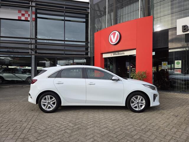 KIA CEE D Ceed 120pk T-GDi DynamicLine | Navi | Camera
