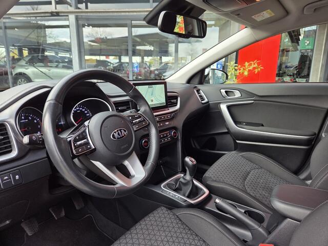 KIA CEE D Ceed 120pk T-GDi DynamicLine | Navi | Camera