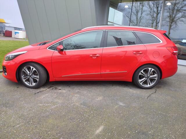 KIA CEE D cee'd Sportswagon 1.0 T-GDi GT-Line Summer Edition
