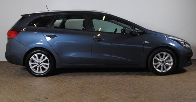KIA CEE D cee'd Sportswagon 1.6 GDI First Ed.