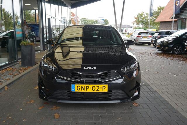 KIA CEE D Ceed Sportswagon 1.5 T-GDi DynamicPlusLine | Trekhaak | Stoel-/stuurverwarming