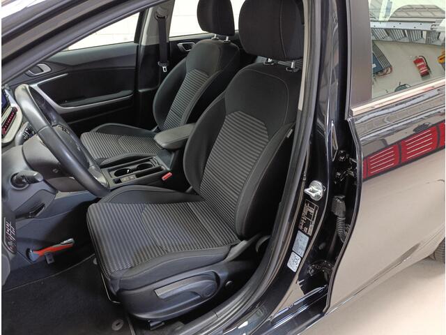 KIA CEE D Ceed 1.0 T-GDi DynamicLine Ecc | Lmv | Navi | Camera | Pdc