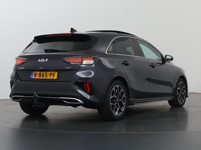 KIA CEE D Ceed 1.5 T-GDi GT-Line | Trekhaak | Panoramadak | LED Koplampen | Stoel/Stuurverwarming | Keyless Go | Dodehoekdetectie