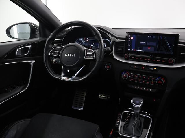 KIA CEE D Ceed 1.5 T-GDi GT-Line | Trekhaak | Panoramadak | LED Koplampen | Stoel/Stuurverwarming | Keyless Go | Dodehoekdetectie