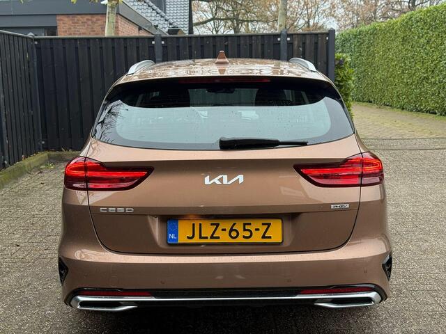 KIA CEE D Ceed Sportswagon 1.6 GDI PHEV DynamicPlusLine