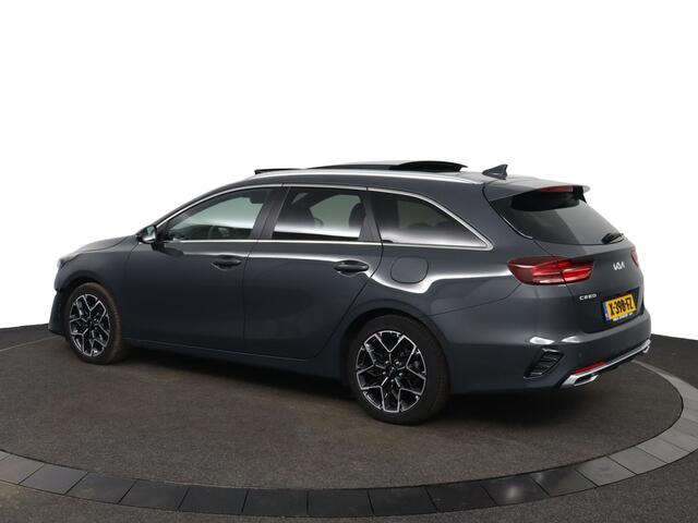 KIA CEE D Ceed Sportswagon 1.5 T-GDi GT-Line - Sportstoelen - Panorama dak - elektrische Achterklep - Adaptive Cruise control - Navigatie - Fabrieksgarantie tot 11-2030