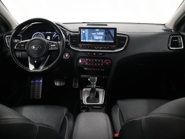KIA CEE D Ceed Sportswagon 1.6 GDI PHEV ExecutiveLine | Navigatie | Schuifdak | Parkeercamera | Stoelverwarming/verkoeling | Keyless Go |