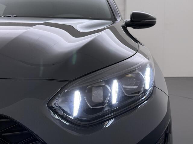 KIA CEE D Ceed Sportswagon 1.5 T-GDi GT-Line Navigatie | Pano Dak | LMV | Stoelverwarming |